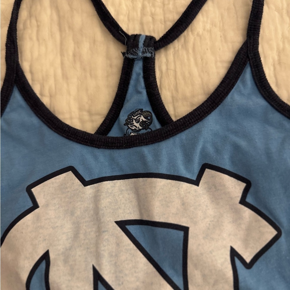 UNC Tarheels Tank Top Reversible. Size medium - Picture 3 of 8